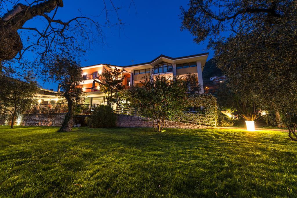 Hotel Catullo Malcesine Exterior foto