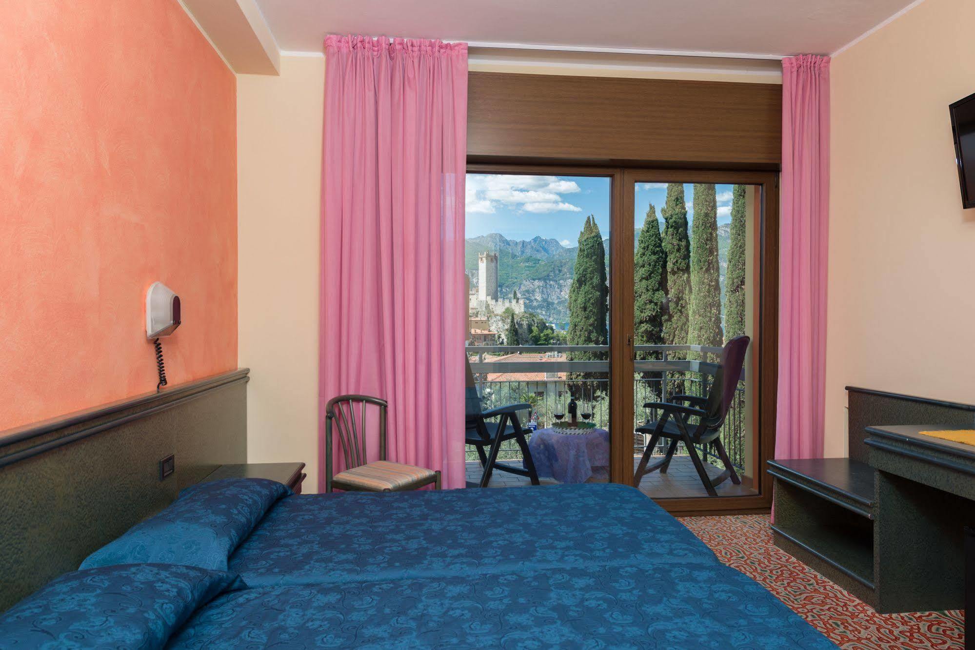Hotel Catullo Malcesine Exterior foto